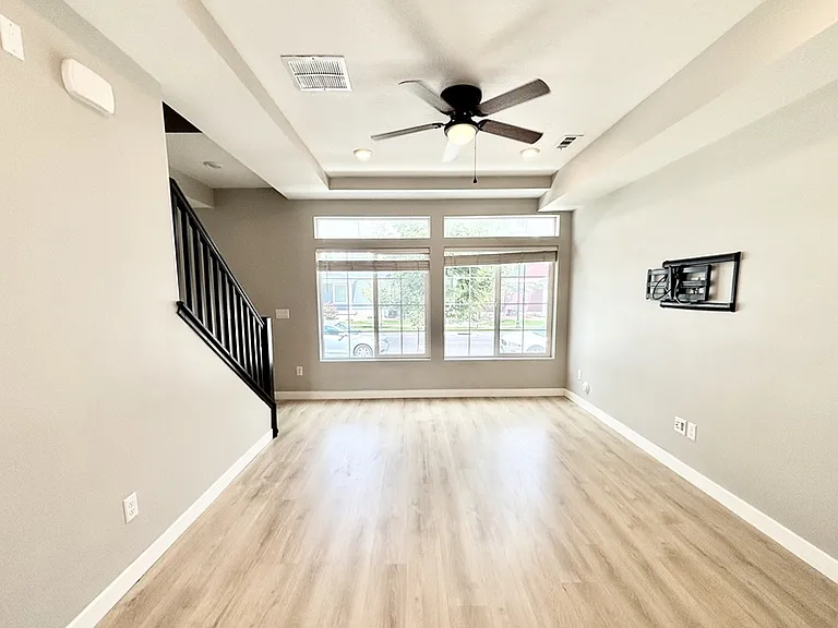 153 E Brushy Canyon St — Photo 6