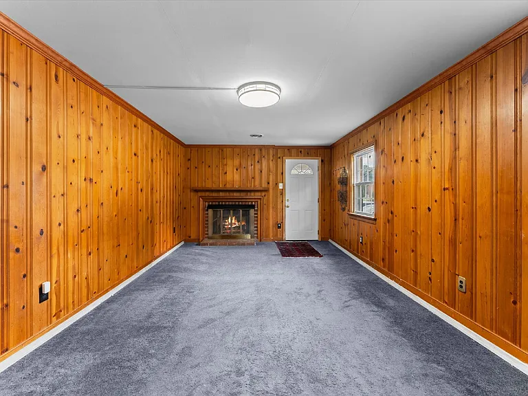2220 Lauderdale Dr — Photo 21