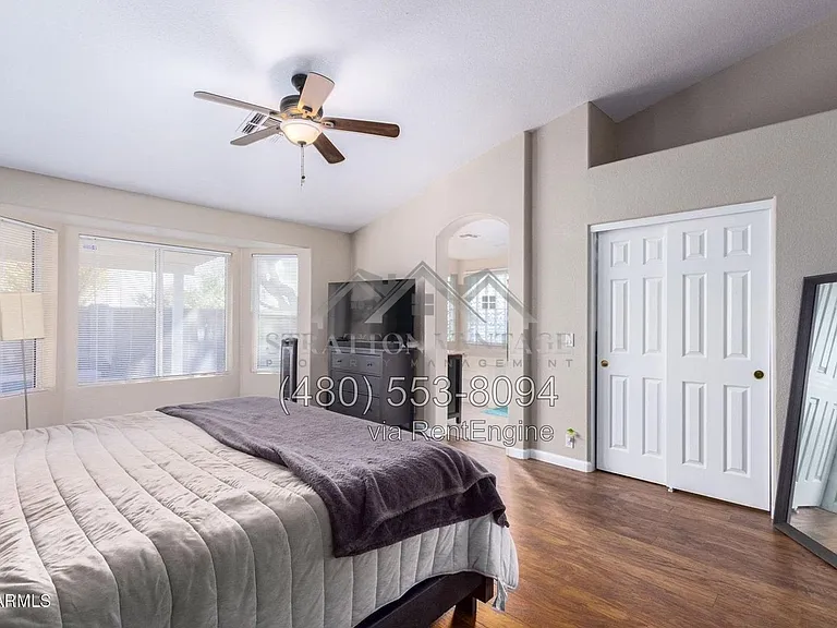 2195 E Sherri Dr — Photo 14
