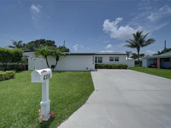 4356 S Mary Cir, Palm Beach Gardens, FL 33410