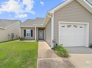 2651 S Juniper St APT 800, Foley, AL 36535