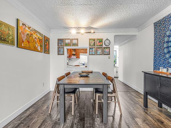 4th image of 6595 Willingdon Ave #503