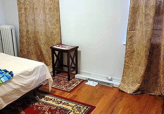 5th image of 91-23 213th St