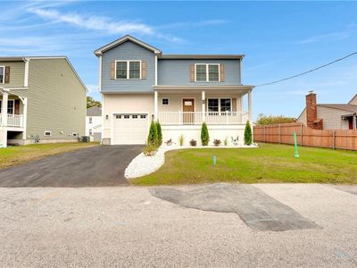 25 Orange St E, Rumford, RI, 02916