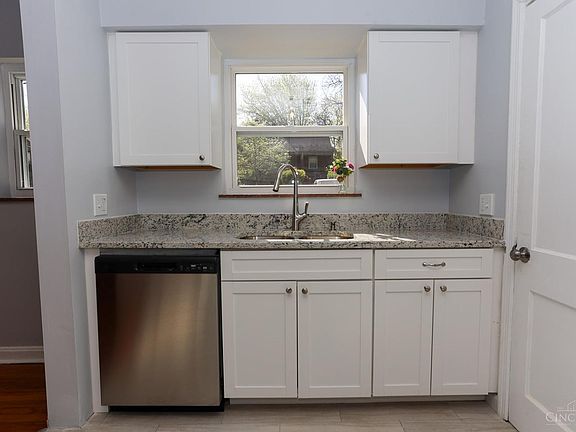 4th image of 1098 Loiska Ln