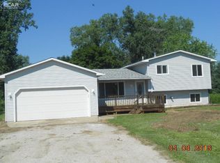 9347 Oak Rd, Otisville, MI 48463