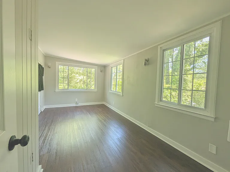 526 Fleming St #1 — Photo 2