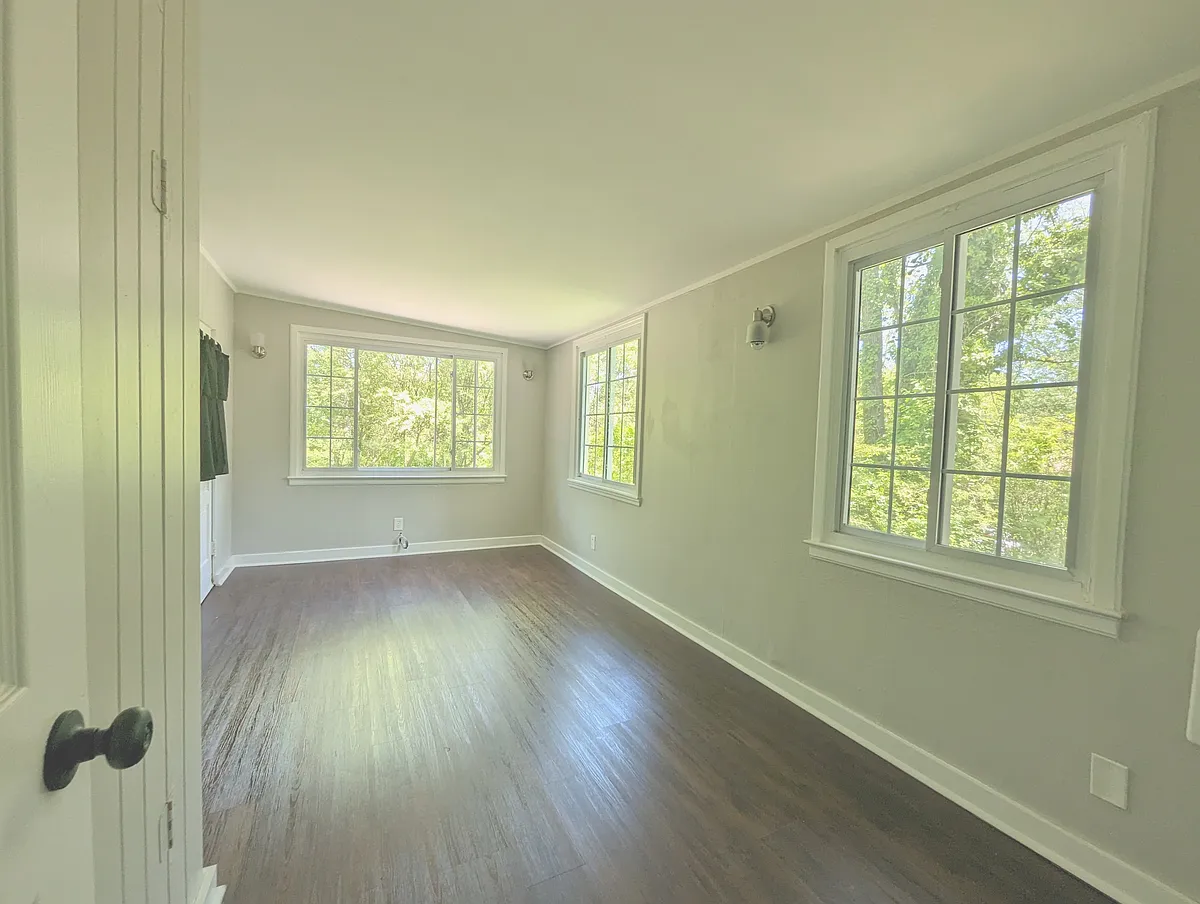 Building Photo - 526 Fleming St #1