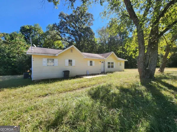 2 Martin Rd, Griffin, GA 30223