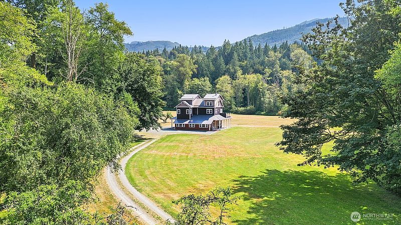 3rd image of 27806 W Gilligan Creek Road