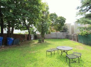 26 Plymouth St, Cambridge, MA 02141