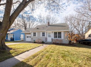 1012 Spring St S, Northfield, MN 55057