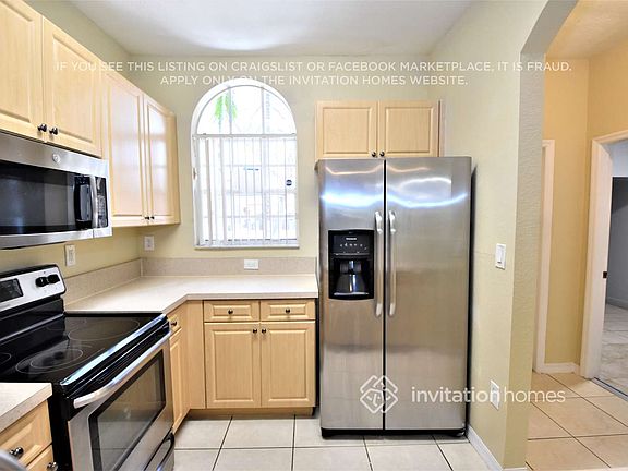 5th image of 12768 SW 49th Ct