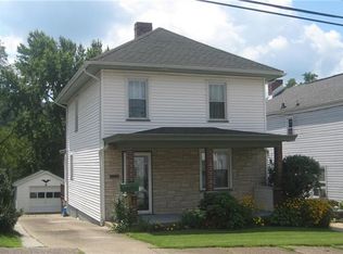 420 Welker St, Jeannette, PA 15644