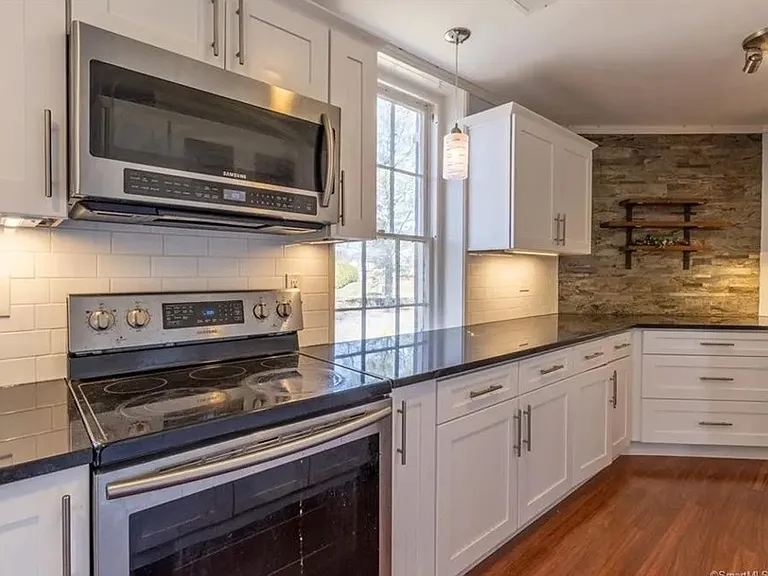 78 Marlborough St #2 — Photo 12