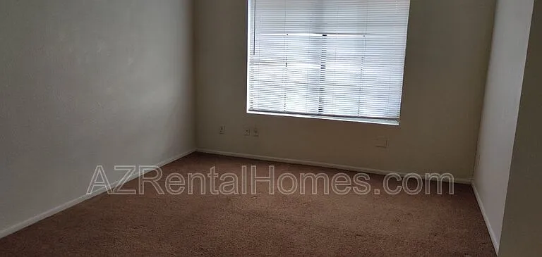 819 N College Ave #I121 — Photo 10