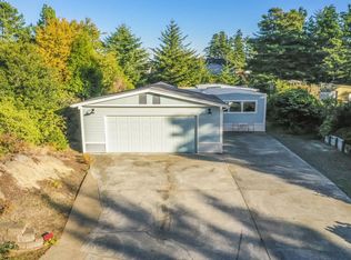 1600 Rhododendron Dr SPACE 194, Florence, OR 97439