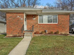 910 Eleven Mile Rd, Berkley, MI 48072