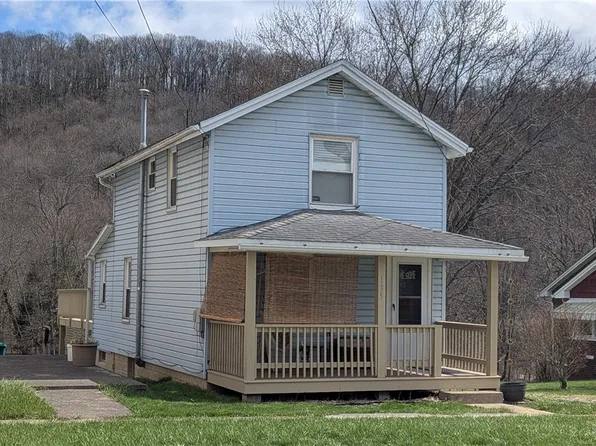 135 Main St, Eau Claire, PA 16030