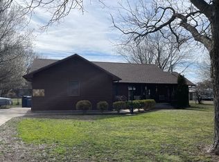1314 W 6th St, Webb City, MO 64870