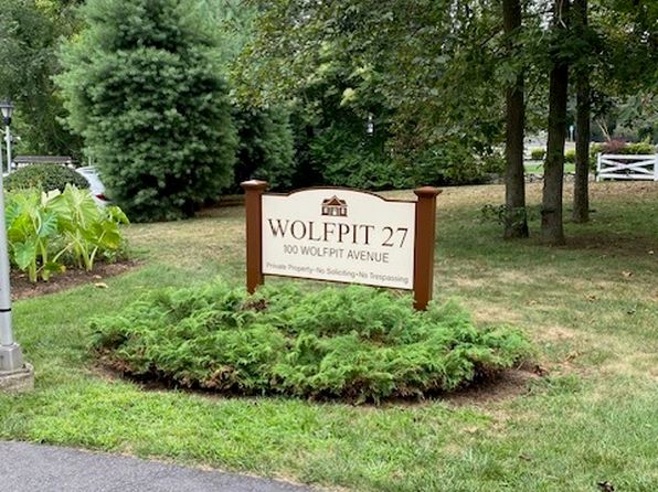 100 Wolfpit Ave APT 2