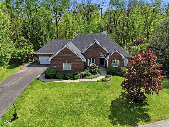 2nd image of 8839 Summer Estate Dr
