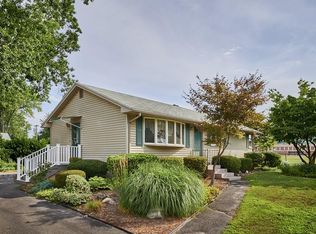 116 Harding St, Chicopee, MA 01013