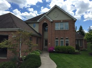 107 Prestonwood Ln, Mcmurray, PA