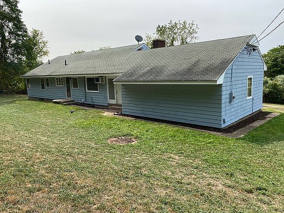 2nd image of 1506 Tolland Tpke