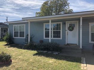 321 N Garfield St, San Angelo, TX 76901