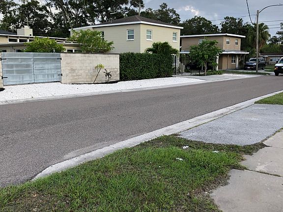 4th image of 4698 22nd Ave S