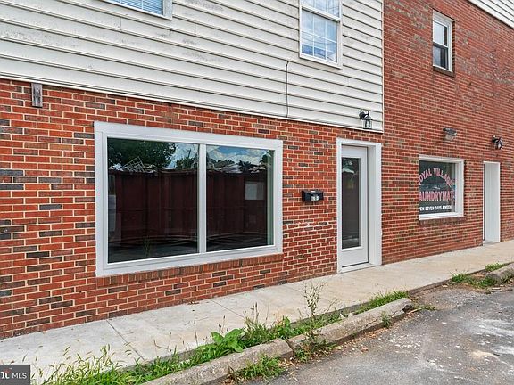 2nd image of 650 W 11th St Ste A