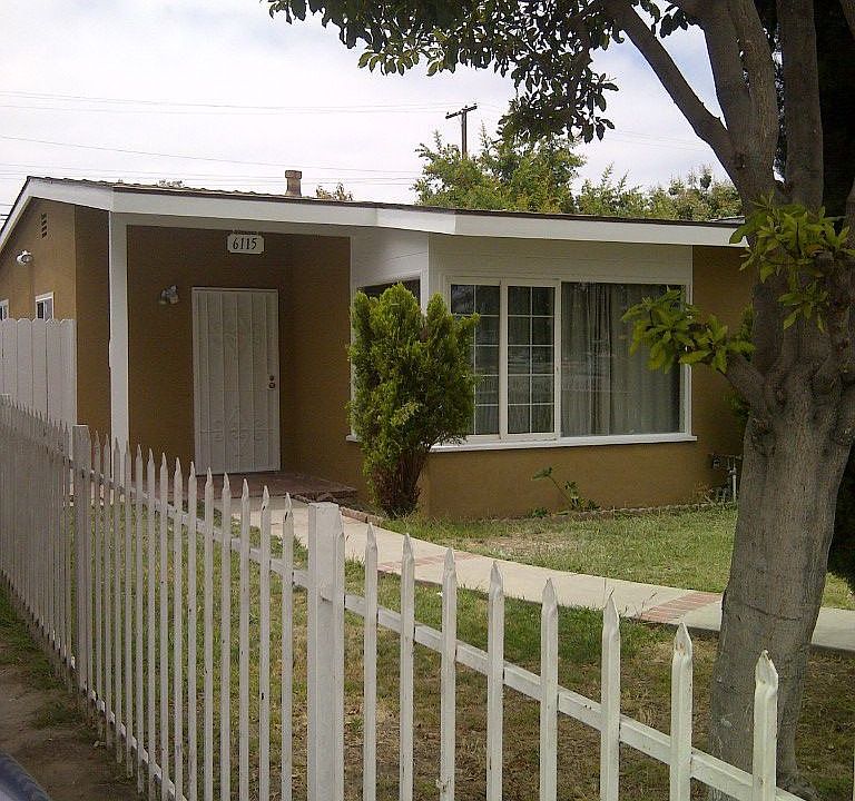 Gated front yard, new paint