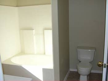 3rd image of 7526 S 43rd Dr