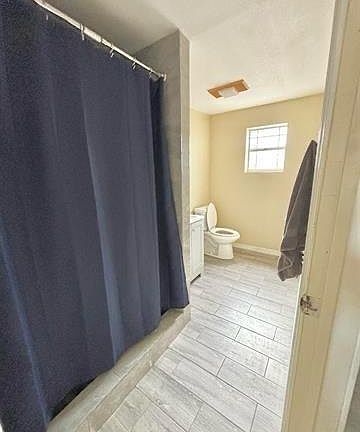 4th image of 1109 Jackson St