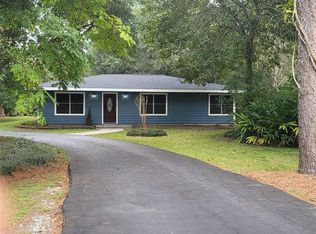 3407 Maple Dr, Dickinson, TX 77539