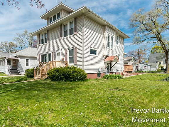 4th image of 2200 Morton Ave