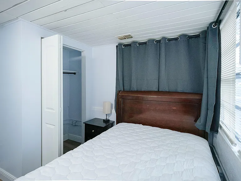 Fir Ave — Photo 4