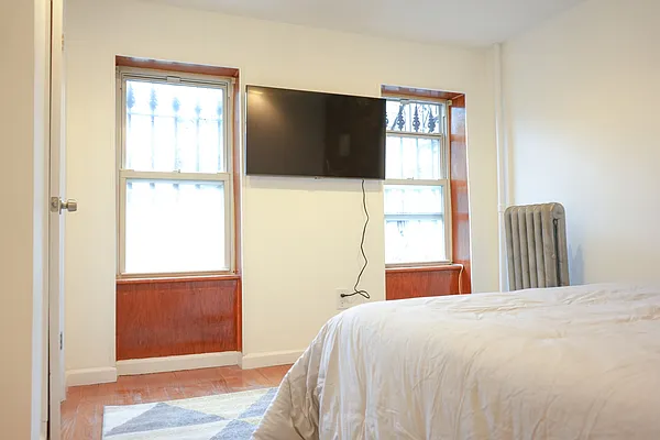 Rented by Douglas Elliman | media 12