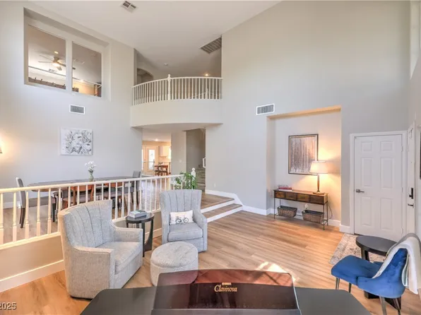 8221 Ebony Peak St, Las Vegas, NV 89143