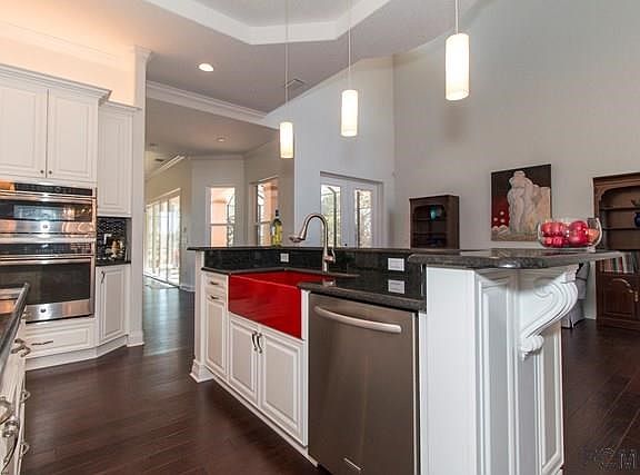 Open Kitchen