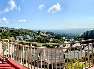 1852 Grand View Dr, Oakland, CA 94618