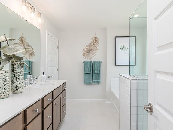 Private owner s bath