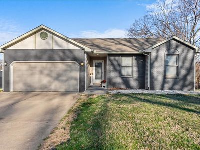 3321 NW Shannon Dr, Blue Springs, MO, 64015