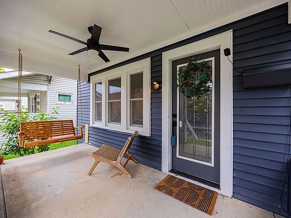 3rd image of 367 Sheldon Ave