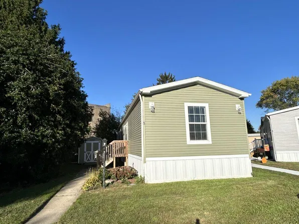 5 Dover Cir, Clayton, DE 19938
