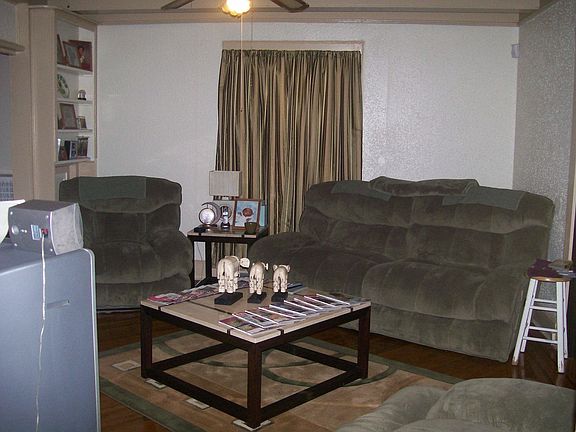 2nd image of 64 Ely Pl