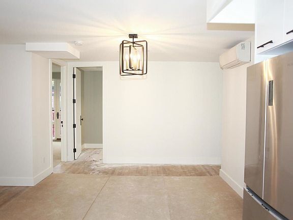 4th image of 773 Lexington Ave #2C