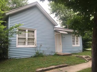 1006 N Bridge St, Carbondale, IL 62901