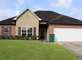 26153 Burlwood Ave, Denham Springs, LA 70726